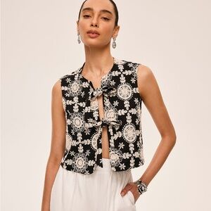 Commense Embroidered Cotton Tie-Front Vest